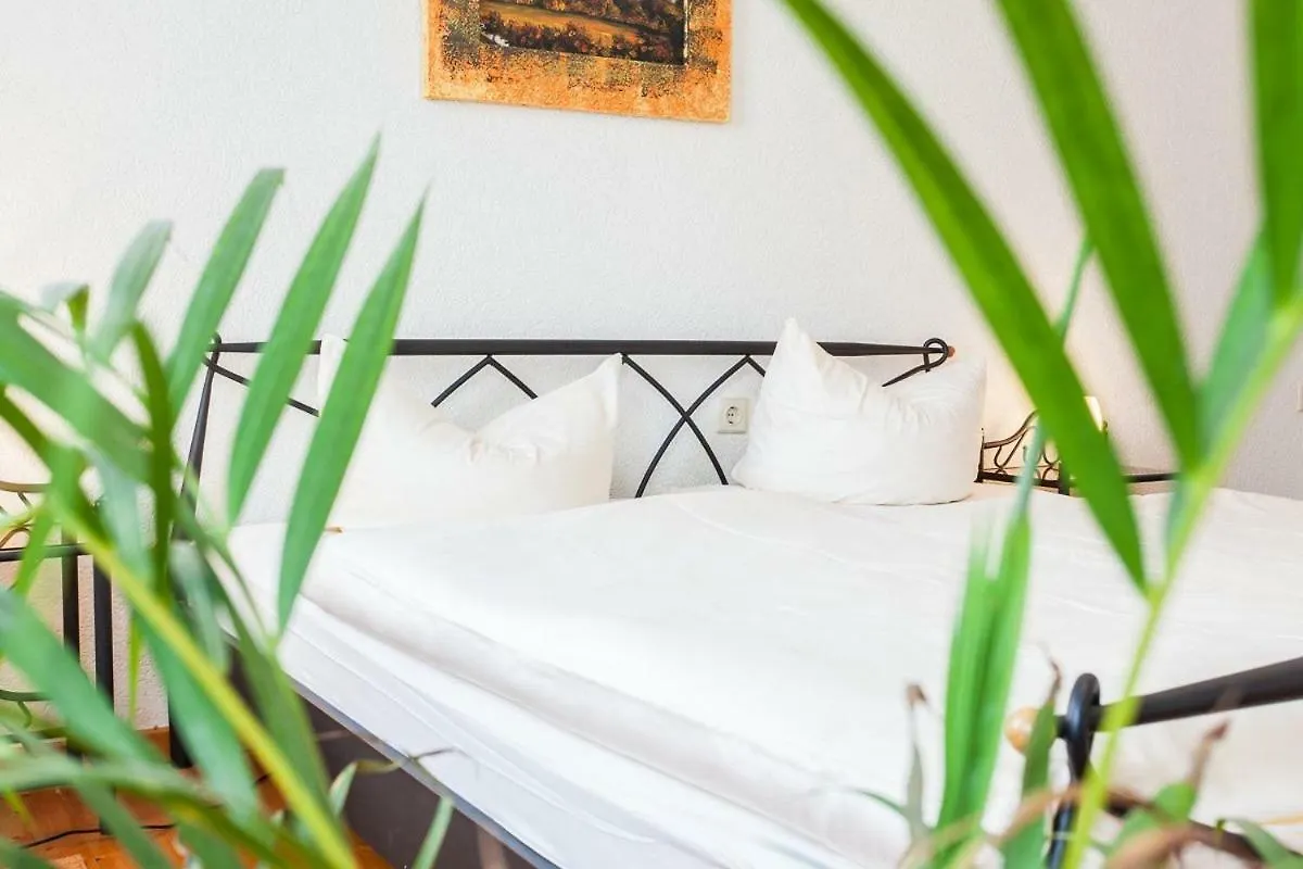 *** Frühstückspension Hotel zum Rednitzgrund Stein bei Nurnberg Deutschland